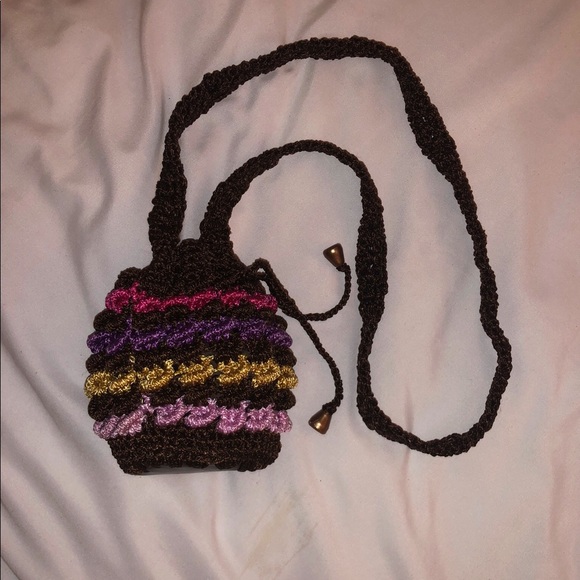 Almost Egg 🥚 Shaped Side Bag - Picture 2 of 3